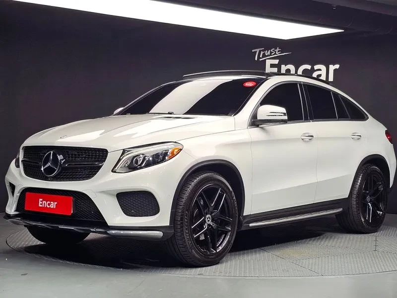 Mercedes-Benz GLE 350D 4MATIC | Auto.bg — изображение 1 Mercedes-Benz GLE 350D 4MATIC | Auto.bg — изображение 1