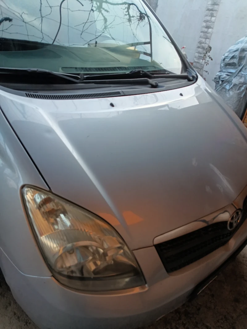 Toyota Corolla verso - 2800 € / 5476.32 лв. - 47069857 1 | Car24.bg Toyota Corolla verso - 2800 € / 5476.32 лв. - 47069857 1