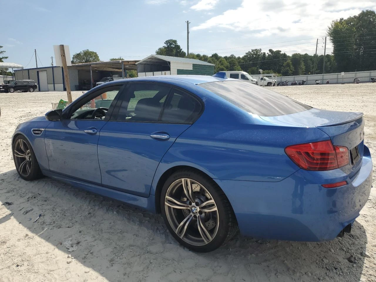 BMW M5 * Възможност за Лизинг*  - изображение 2 | Auto.bg BMW M5 * Възможност за Лизинг*  - изображение 2