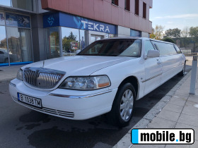     Lincoln Town car Limousin... ~22 900 .
