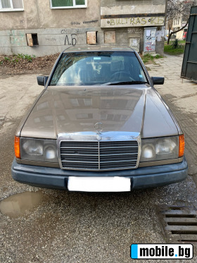     Mercedes-Benz 124 ~10 000 .