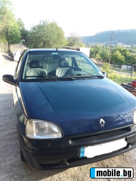     Renault Clio 1.2i ~1 200 .
