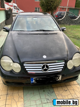     Mercedes-Benz C 180 ~3 000 .