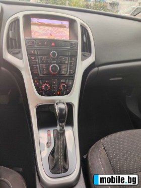 Opel Astra Автоматик,навигация,165к.с.,перфектна