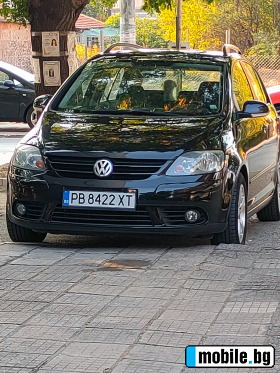     VW Golf Plus ~9 800 .