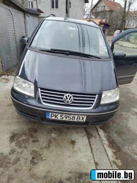     VW Sharan ~6 000 .