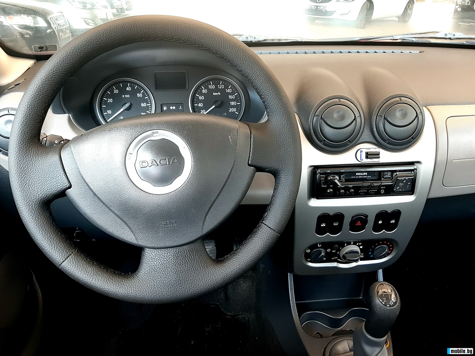 Dacia Sandero 1.2i-- ! ! !  | Mobile.bg   12