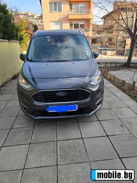     Ford Connect Tourneo  ~28 900 .