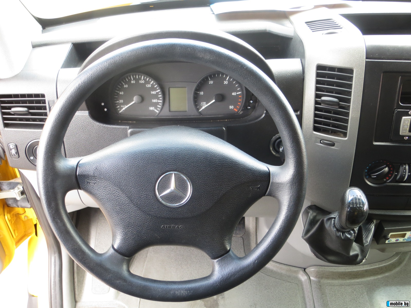 Mercedes-Benz Sprinter 313 CDI  | Mobile.bg   8