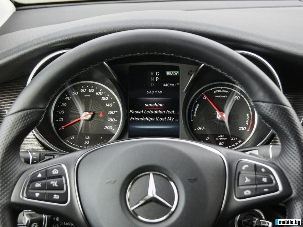 Mercedes-Benz EQV 300/ LONG/ AVANTGARDE/ 360 CAMERA/ DISTRONIC/ LED/ | Mobile.bg   9