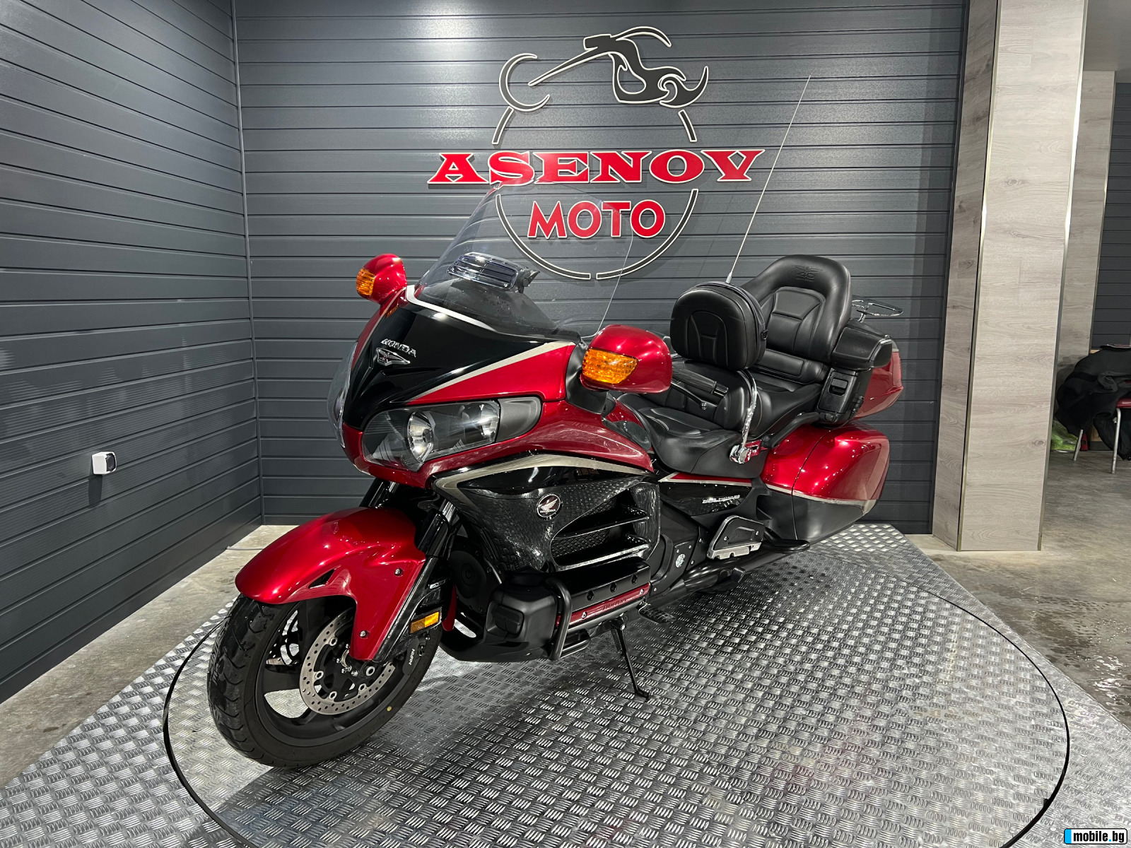 Honda Gold Wing 40 TH ANIVERSARY LIMITED  | Mobile.bg   3