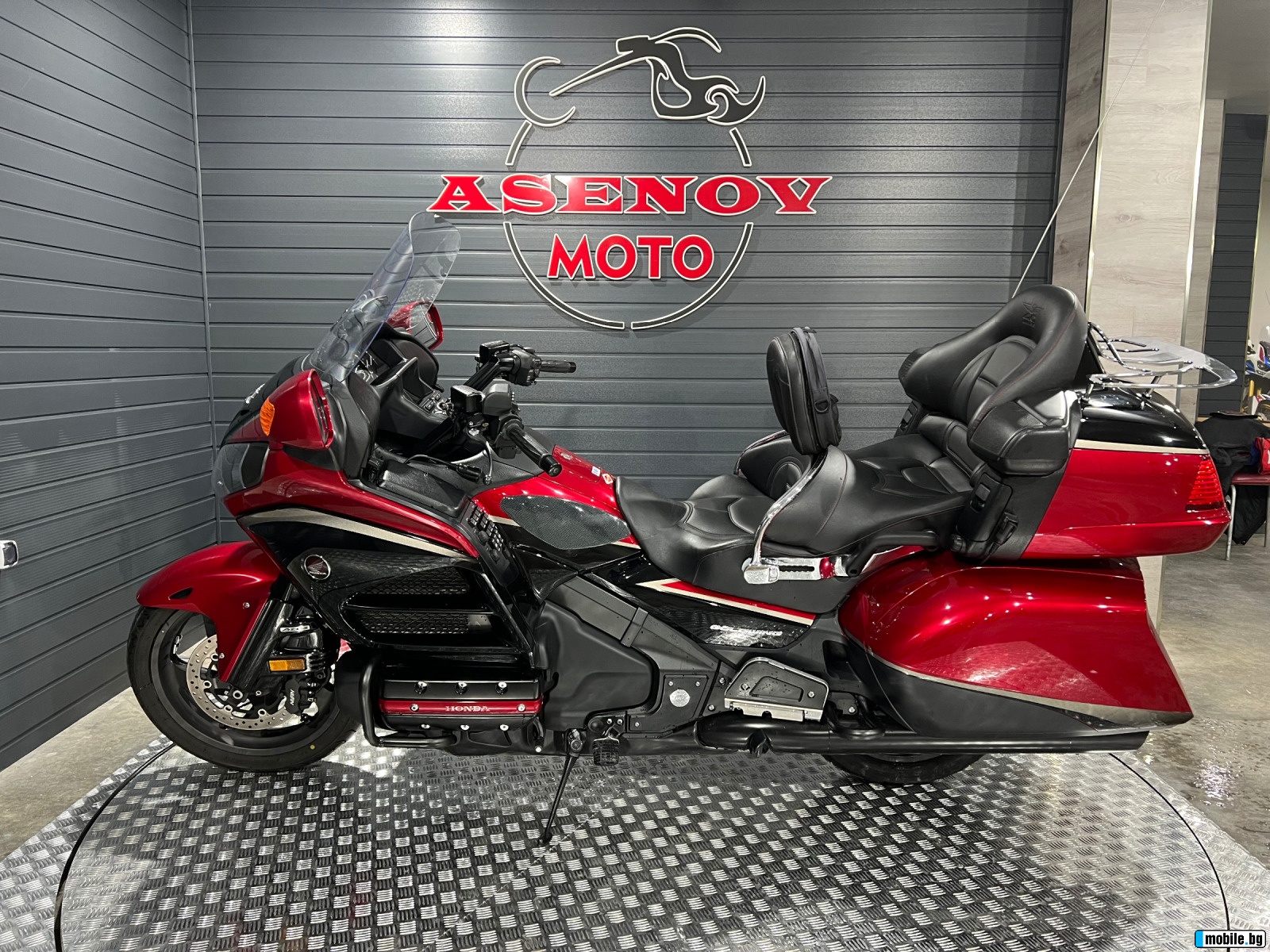 Honda Gold Wing 40 TH ANIVERSARY LIMITED  | Mobile.bg   8