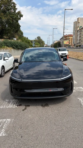 Tesla Model Y Dual Motor, снимка 1