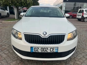 Skoda Octavia 1.6 TDI CLIMA/NAVI, снимка 2