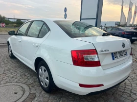 Skoda Octavia 1.6 TDI CLIMA/NAVI, снимка 10