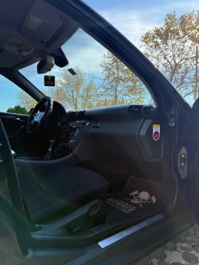 Mercedes-Benz C 220 MERCEDES C 220 КАТО НОВА!, снимка 6