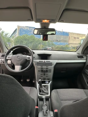 Opel Astra 1.9 CDTI, снимка 11