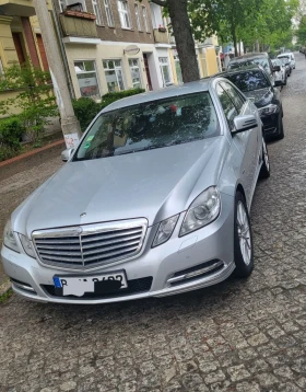 Mercedes-Benz E 350 - 7399 € / 14471.19 лв. - 84079968 2
