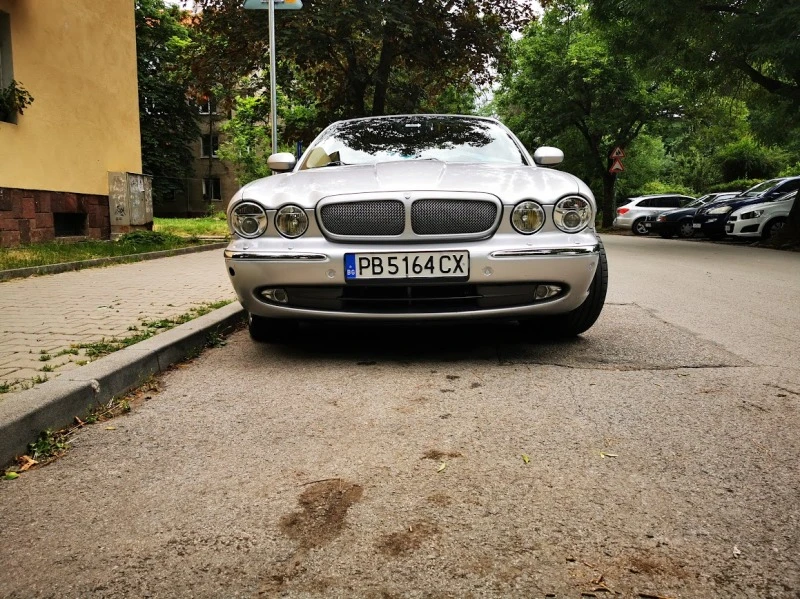 Jaguar Xj XJR, снимка 2 - Автомобили и джипове - 44264369