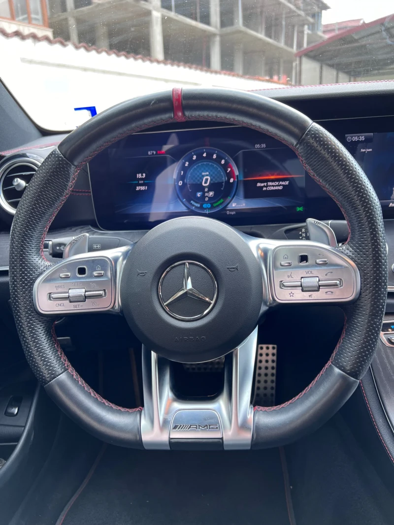 Mercedes-Benz E 53 AMG EQ BOOST 4MATIC ЛИЗИНГ, снимка 13 - Автомобили и джипове - 47434056