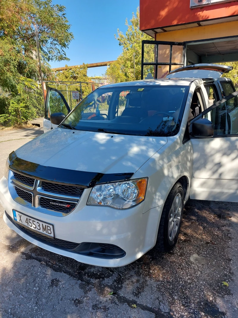 Dodge Caravan, снимка 1 - Автомобили и джипове - 47600447