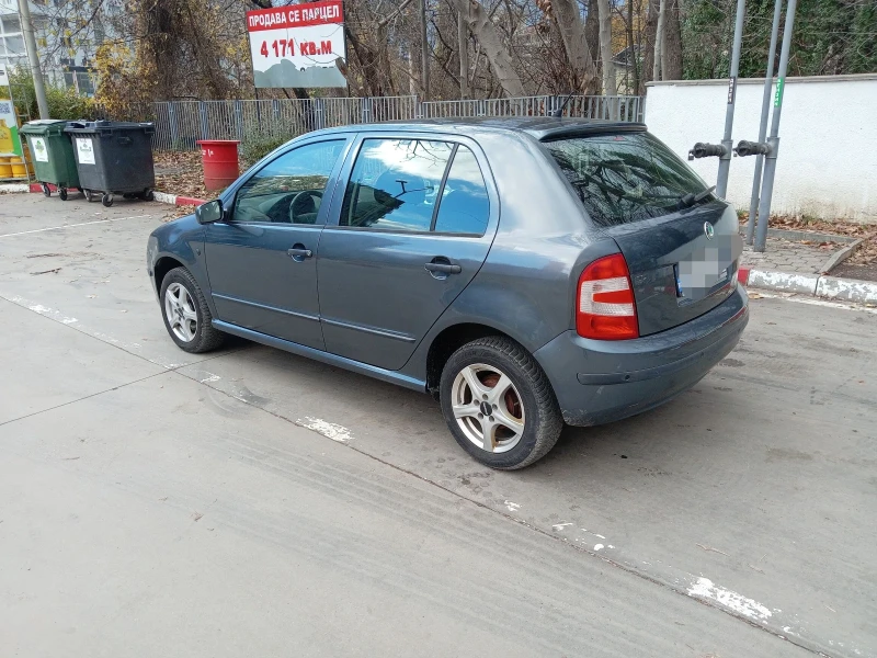 Skoda Fabia 1.4 бензин 75 коня, снимка 6 - Автомобили и джипове - 48068045