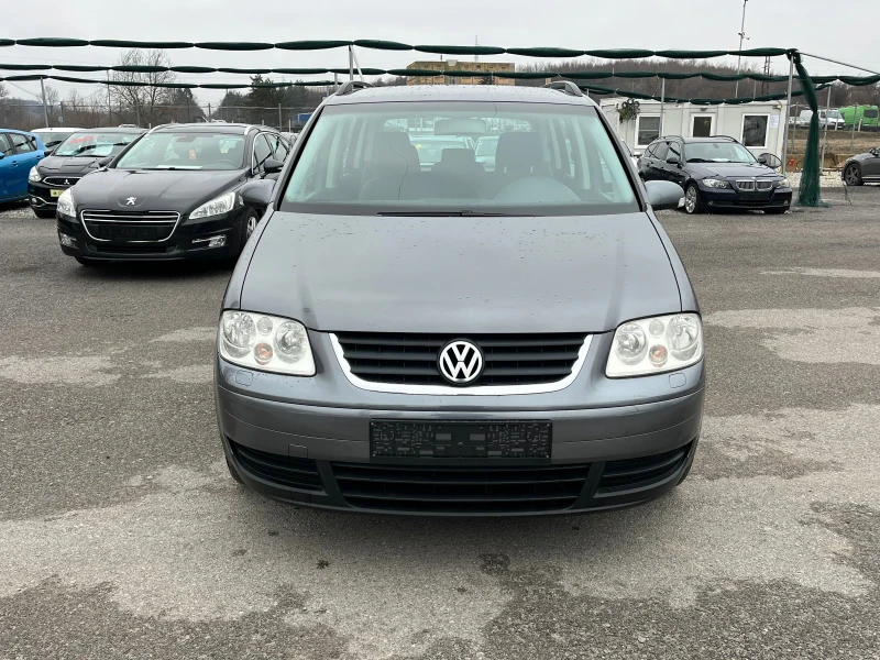 VW Touran 2.0TDI 140кс, снимка 8 - Автомобили и джипове - 48489405