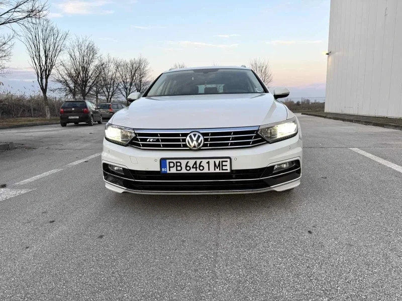 VW Passat 2.0TDI R LINE, снимка 3 - Автомобили и джипове - 49213068