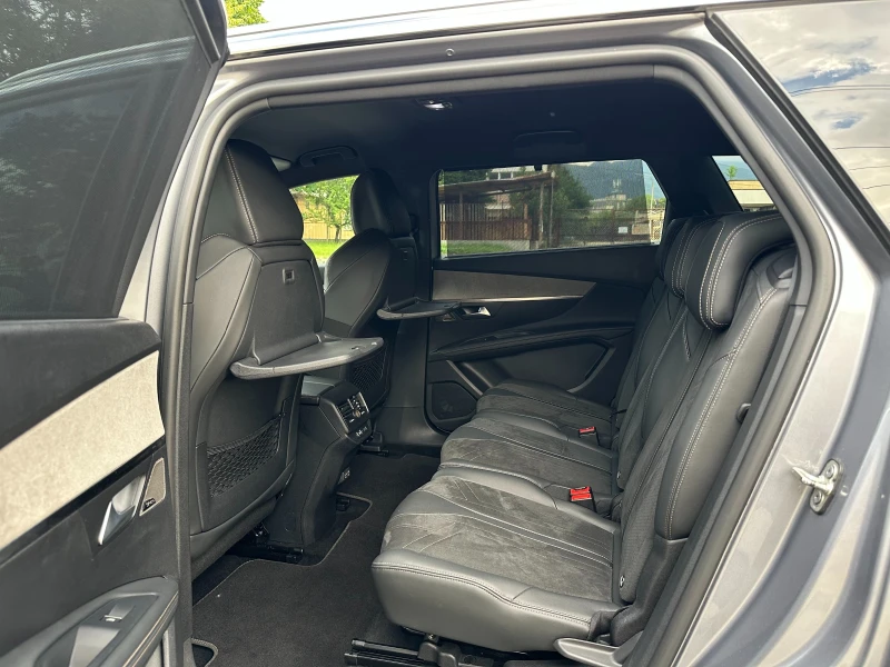 Peugeot 5008 2.0blueHDI 180к.с EAT8 GT LINE FACE 7-МЕСТЕН С ДДС, снимка 11 - Автомобили и джипове - 50222841