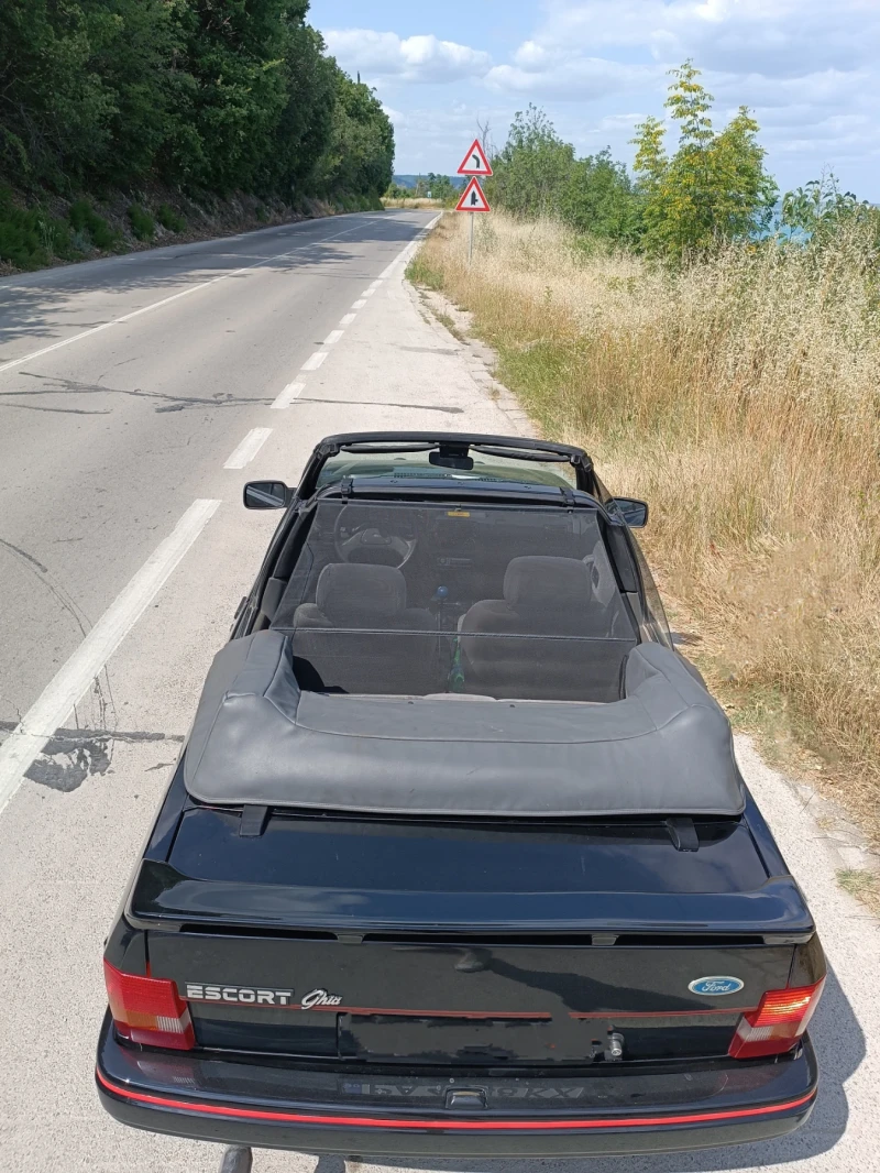 Ford Escort 1, 6 ghia, снимка 13 - Автомобили и джипове - 52439861