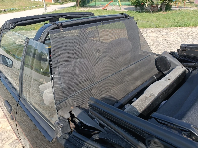 Ford Escort 1, 6 ghia, снимка 8 - Автомобили и джипове - 52439861