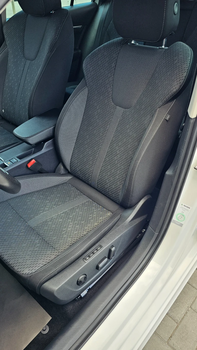 Skoda Octavia Germany* Automatik* LED* Kam* Key Go* ACC* Webasto, снимка 11 - Автомобили и джипове - 51073897