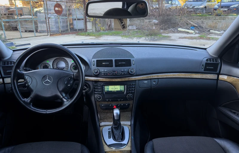 Mercedes-Benz E 280 = 4 Matic= AVANGARDE= , снимка 7 - Автомобили и джипове - 52402915