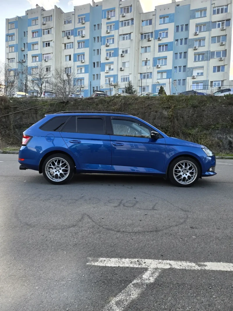 Skoda Fabia 1.0 75kc, снимка 4 - Автомобили и джипове - 52945852