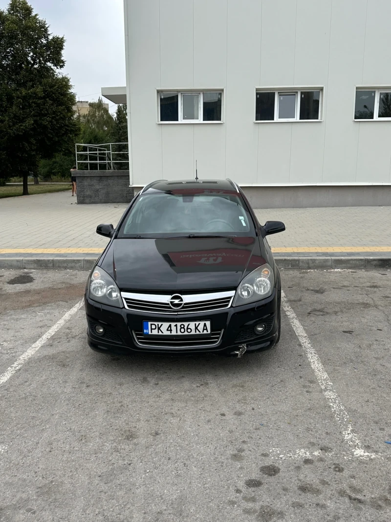 Opel Astra 1.9 CDTI, снимка 2 - Автомобили и джипове - 52946413