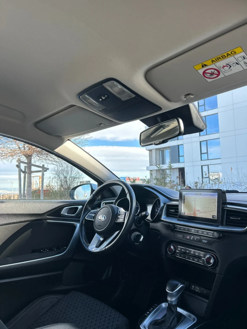 Kia Ceed 1.6CRDi* , снимка 12 - Автомобили и джипове - 53055030