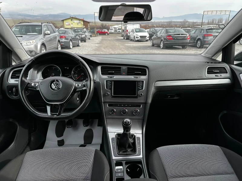 VW Golf 1.6TDI-ЕВРО 6-РЕАЛЕН ПРОБЕГ-NEW-TOP, снимка 12 - Автомобили и джипове - 53231231