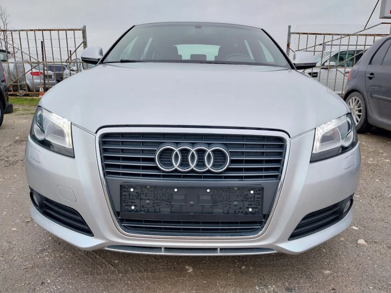 Audi A3 S-LINE 1.4 TFSI, снимка 2 - Автомобили и джипове - 53271590