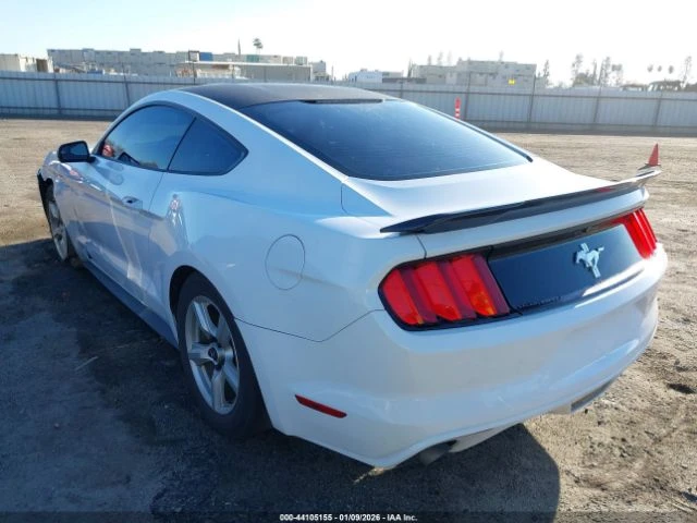 Ford Mustang  - изображение 3