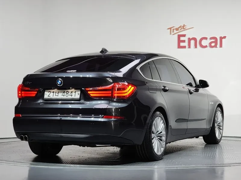 BMW 520 5 Series Gt (F07) Gt Ed Edition, снимка 2 - Автомобили и джипове - 54959129