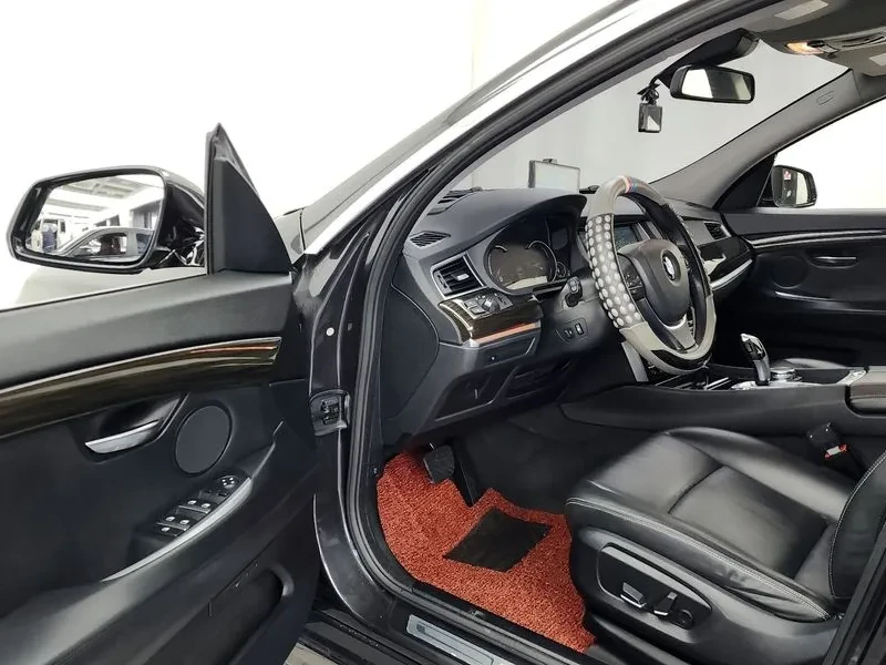 BMW 520 5 Series Gt (F07) Gt Ed Edition, снимка 10 - Автомобили и джипове - 54959129