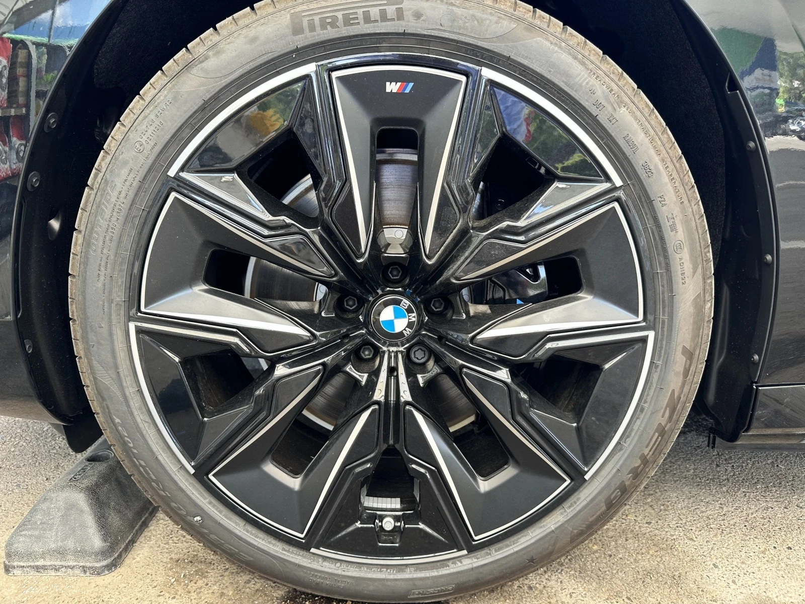 BMW i7 M70/ xDrive/ EXECUTIVE/ CARBON/ B&W/   | Mobile.bg   16