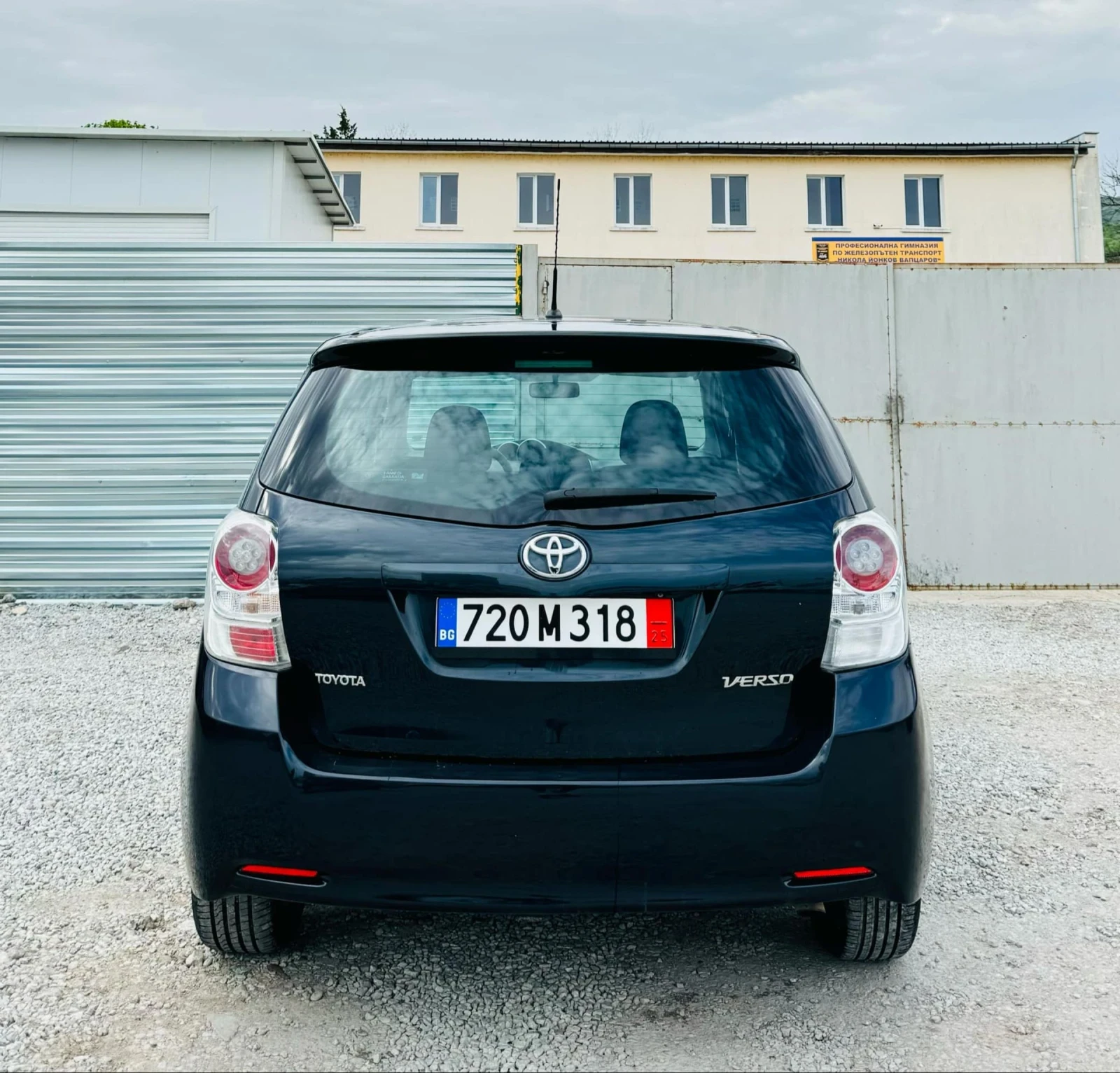 Toyota Verso 2000 D4D* 7 МЕСТА  - изображение 8