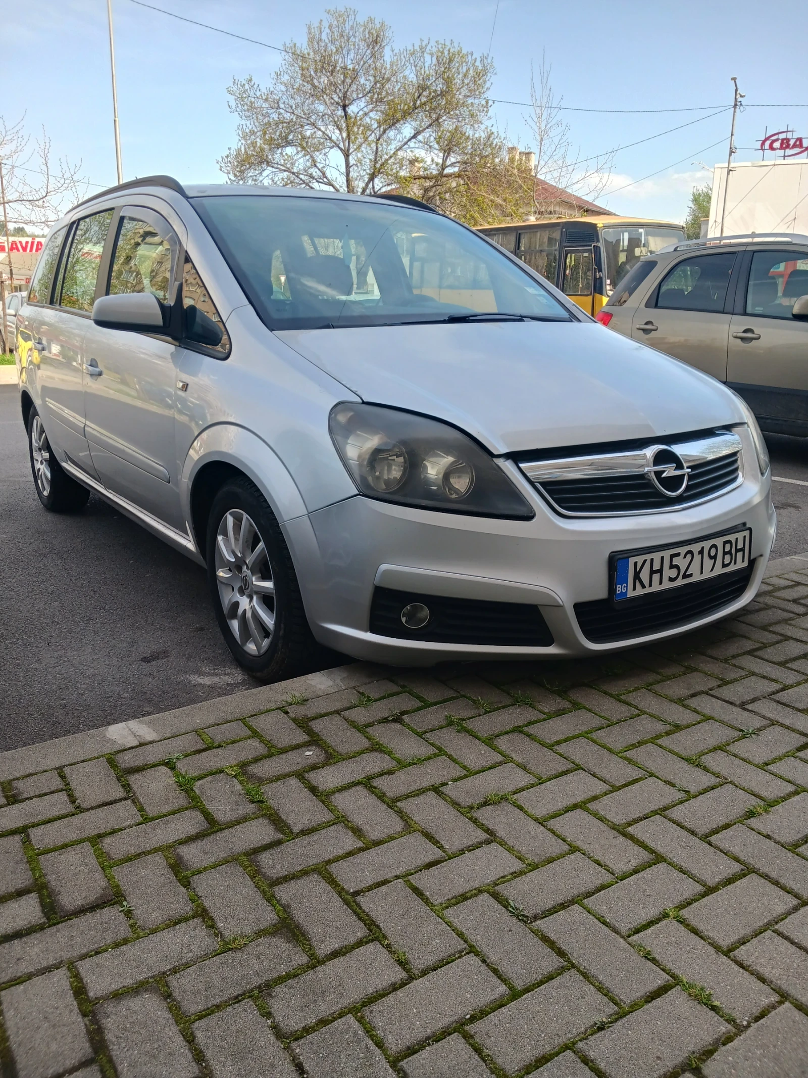 Opel Zafira  - изображение 2