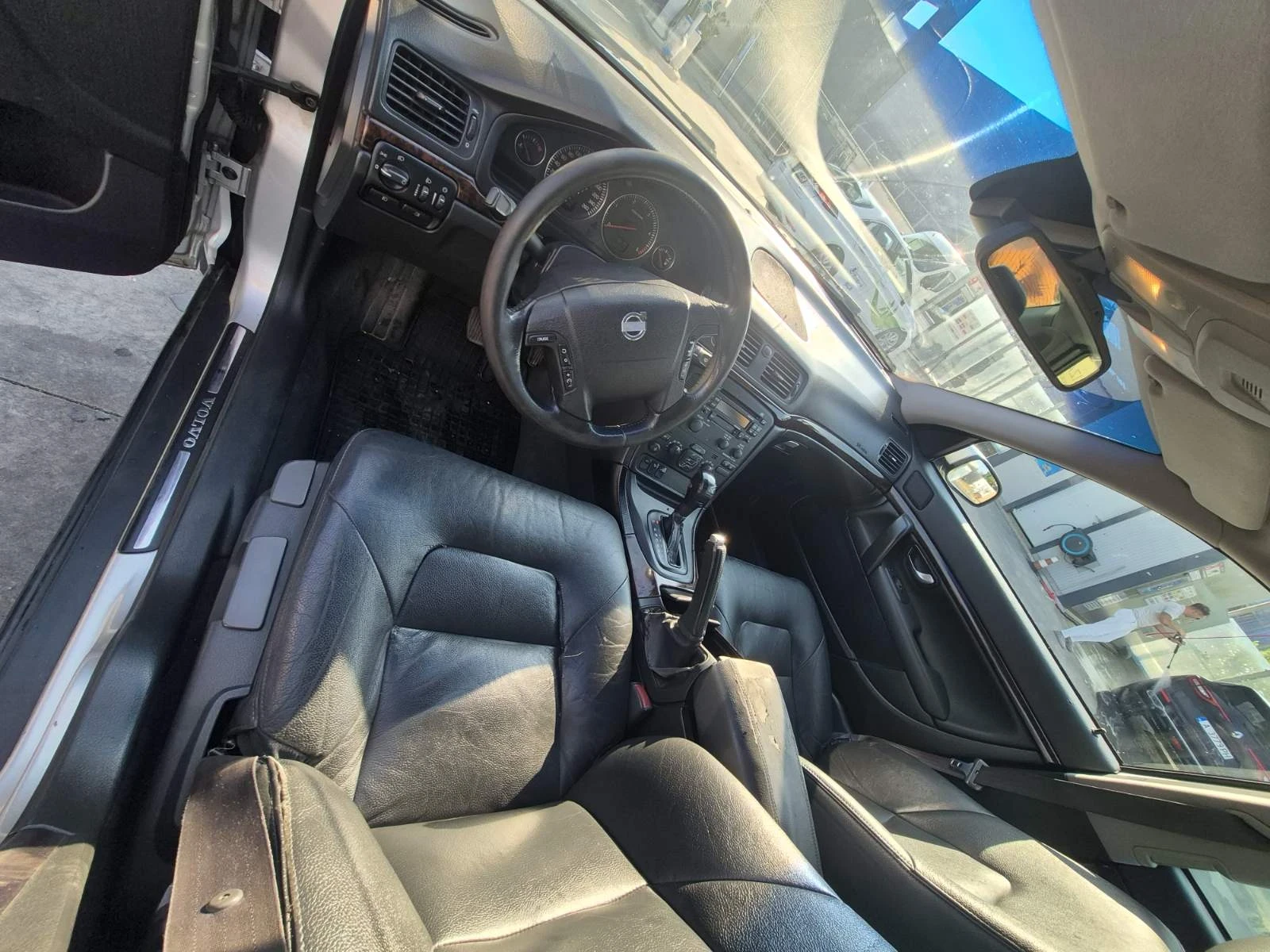 Volvo S80  - изображение 4