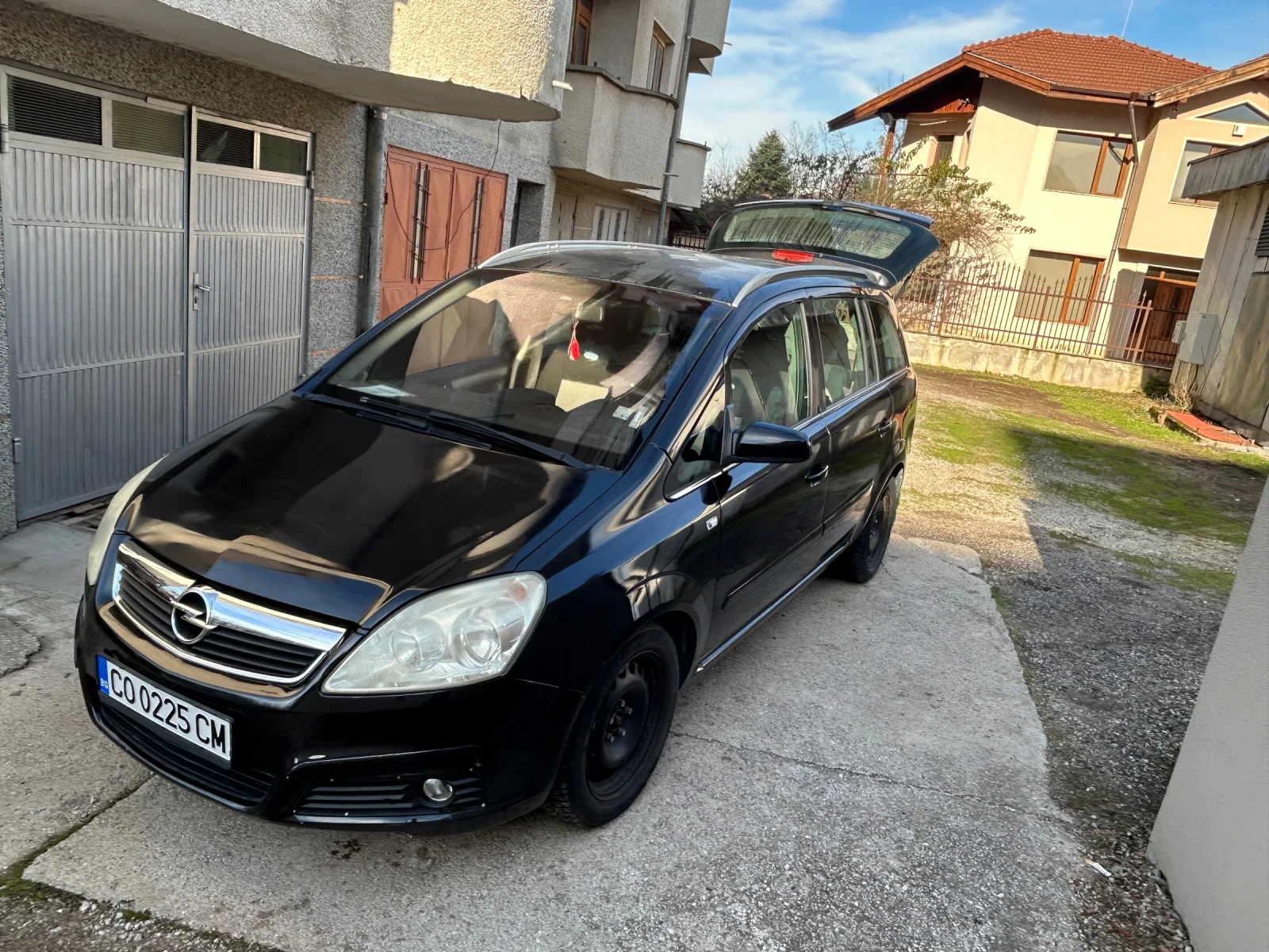 Opel Zafira  - изображение 2