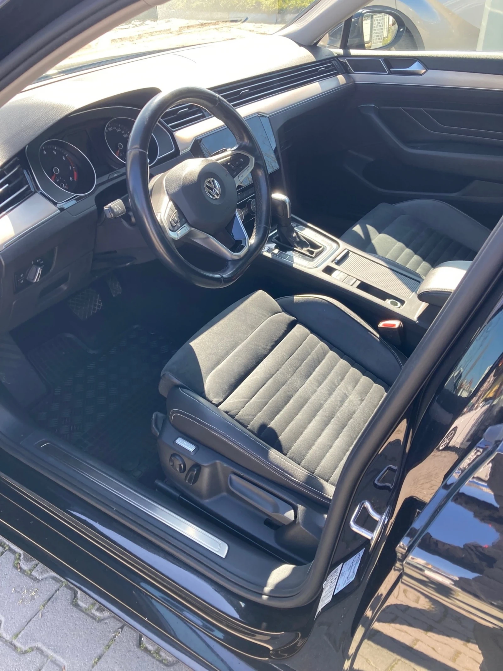 VW Passat Business, снимка 9 - Автомобили и джипове - 53564652