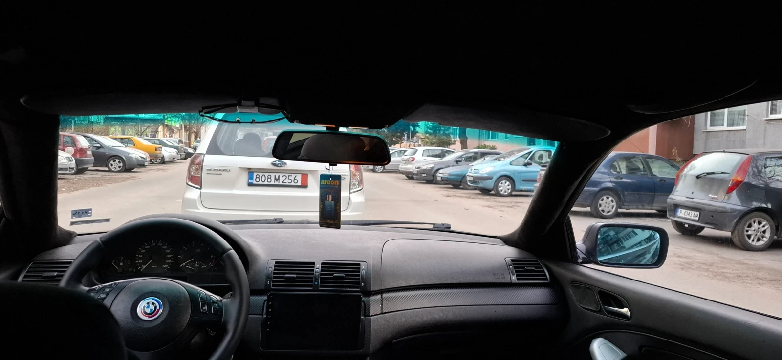 BMW 320 320 ci lpg, снимка 12 - Автомобили и джипове - 53757848