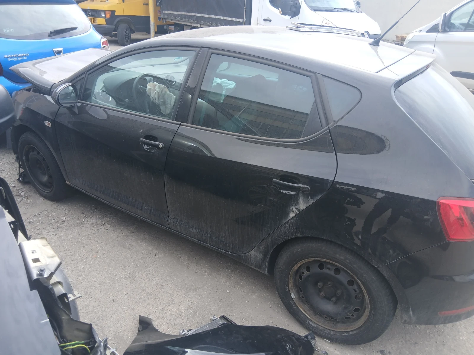 Seat Ibiza 1000, снимка 3 - Автомобили и джипове - 53915839