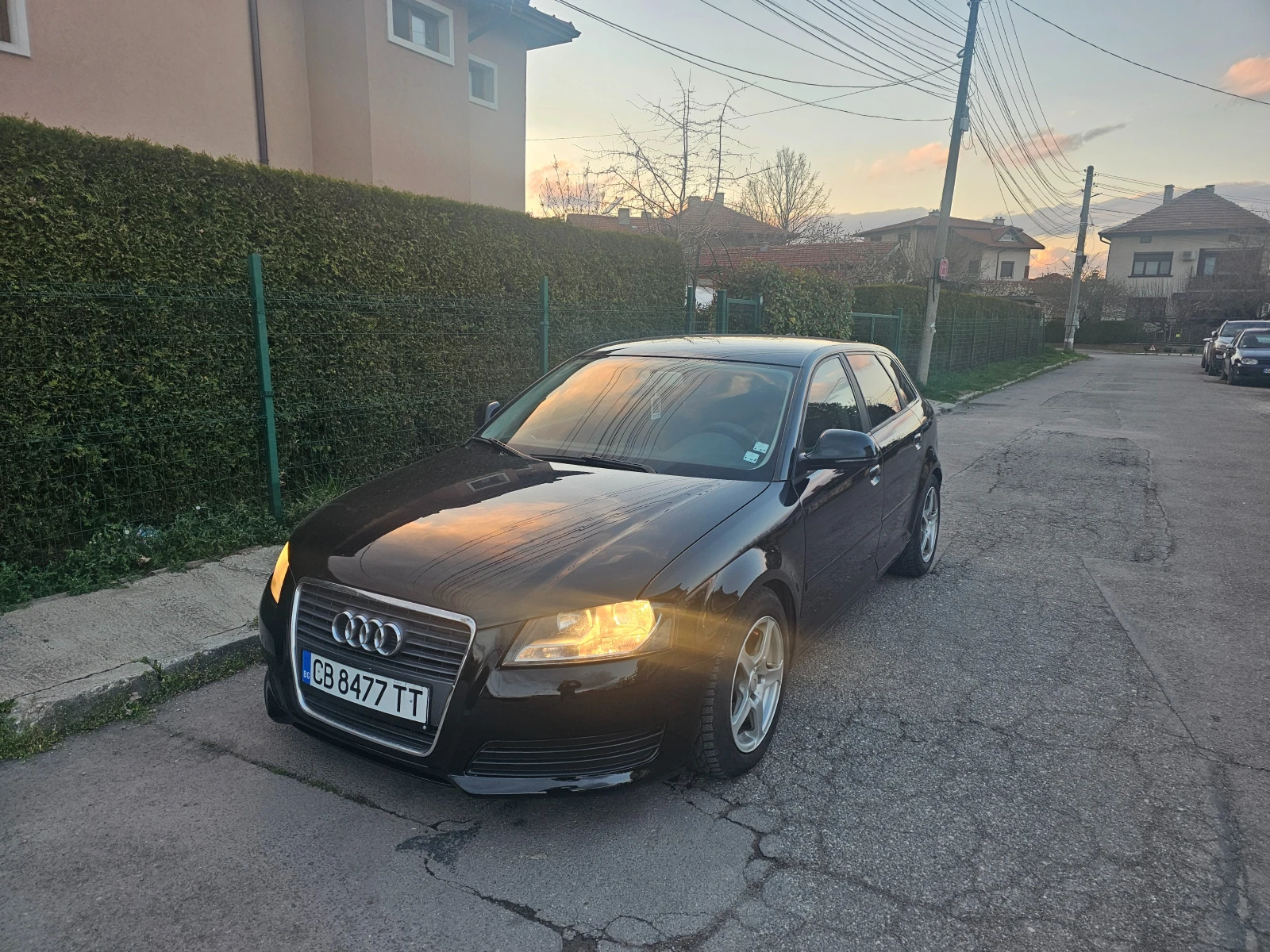 Audi A3 1.6-Газ-инж-Гаражно, снимка 5 - Автомобили и джипове - 54225462